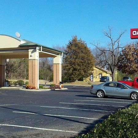 Oakland Inn Exterior photo