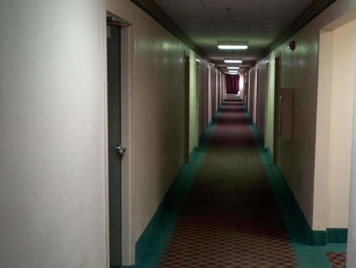 Oakland Inn Exterior photo