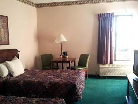 Oakland Inn Exterior photo